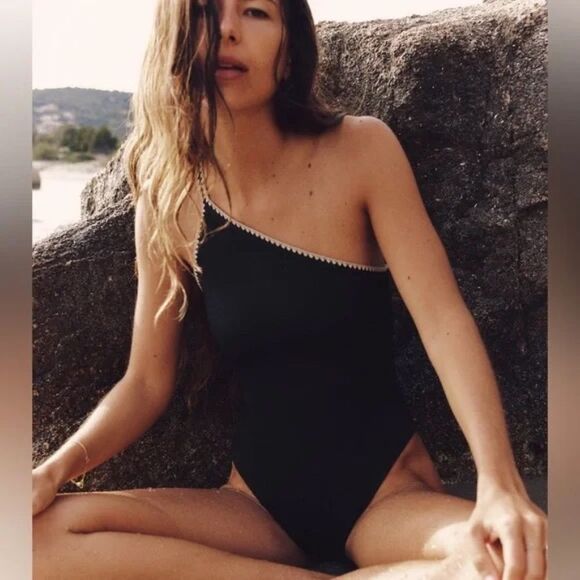 NWT Zara Embroidered Asymmetric One Piece Bathing Suit in Black - Picture 2 of 8